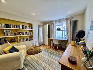 Photo 15- click for photo gallery